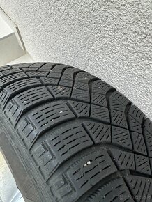 Zimná sada kolies Škoda KODIAQ Pirelli 215/55 R17 - 3