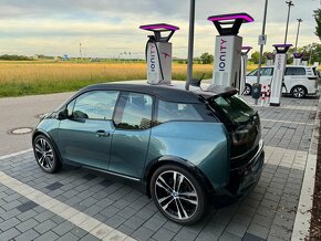 BMW i3 i3s 120Ah, rok výroby 03/2022, Naj. 25 820 km, ZÁRUKA - 3