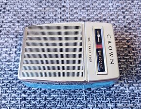 Starožitné kapesní japonské tranzistorové rádio Crown, 1961 - 3