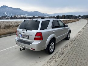 Kia Sorento 2.5 CRDi 4x4 - 3