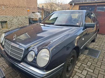 Mercedes E200 elegance w210 - 3