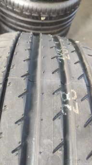 Yokohama 225/35r19 letné - 3