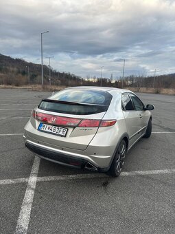 Honda civic 2.2 CTDi - 3