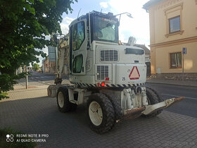 Kolove rypadlo Komatsu PW98-8 rv2011 CAT Terex Volvo JCB - 3