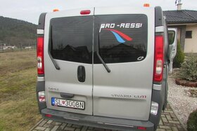 predám opel vivaro 2,0 long - 3