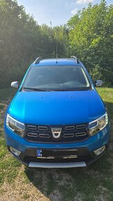 Predám zánovnú Dacia Sandero Stepway 1.0. - 3