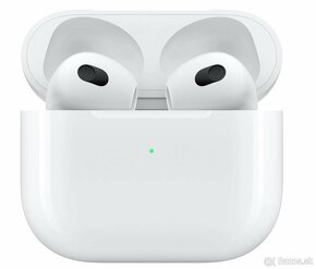 Predám Apple AirPods (3. generácie) s Lightning nabíjacím pu - 3