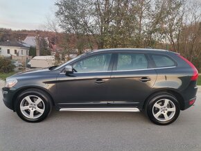 Volvo XC60 2.4D AWD R-Design - 3