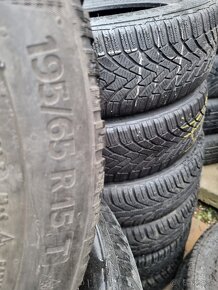 195/65R15 - 3