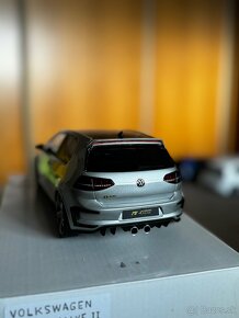 Vw golf 7 R400 1:18 - 3