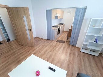 Prenájom 1 izb.bytu s loggiou,40 m2 - Hájik, Žilina - 3