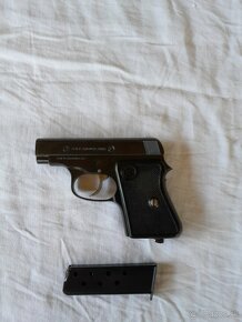 Pištoľ CZ vz.45, kaliber 6,35mm Browning . - 3