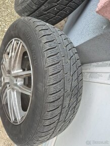 215/60 R16 - 3