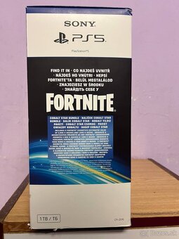 PlayStation 5 Fortnite Cobalt Star Bundle– Nová, zapečatená - 3