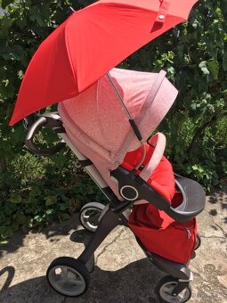 designovy kocik Stokke Xplory - cervena farba - 3