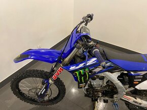 Yamaha yzf 250 - 3