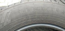 Predám pneumatiky 225/65r17 nokian - 3