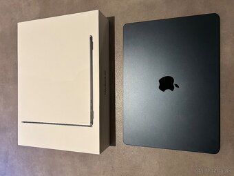 MacBook Air M2 - 8GB/256GB SSD - 3