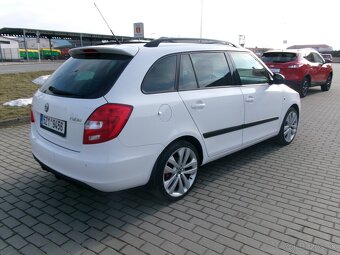 ŠKODA FABIA COMBI 1,4TSi RS 132KW DSG 2011 - 3