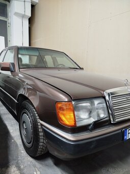 Mercedes W 124 - 3