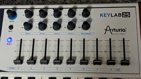 Arturia Keylab 25 Midi Controller Keyboard Mixér Synthesizer - 3