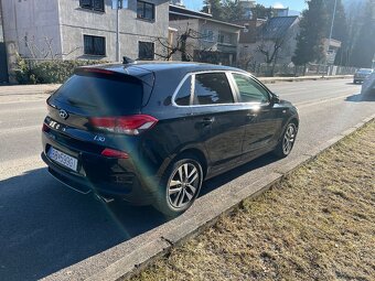 Hyundai i30 103 kW, 7 stupňový automat - 3