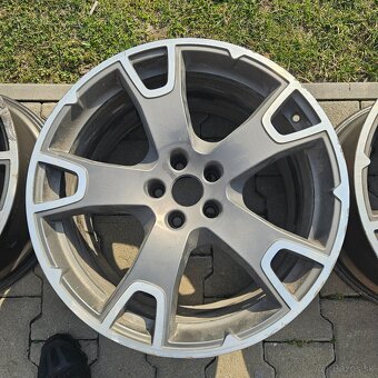 5x114,3 r20 Maserati - 3