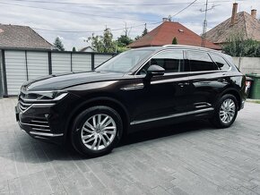 VW Touareg 3.0TDi V6 4Motion Elegance - 3