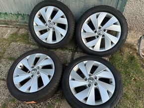 VW Golf 8 zimná sada 205/50R17 5x112 - 3