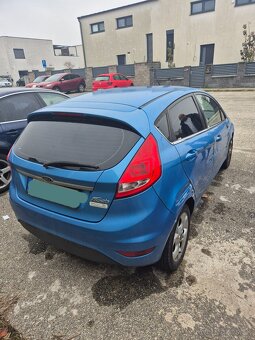 Ford Fiesta - 3