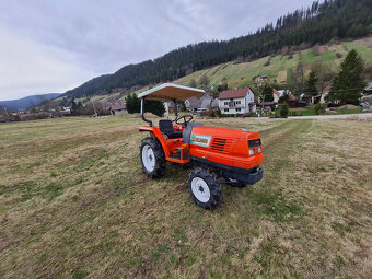 Hinomoto NX 220 - Kubota GL - 3