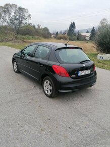 Peugeot 207 - 3