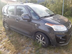 Predám Citroen C3 Picasso, rok 2014, 1.4i, 243 500 km - 3