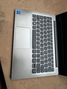 Notebook 12" Lenovo.Intel N4100 2x1,10GHz.4gb ram.32gb SSD. - 3