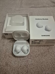 Samsung Galaxy Buds2 - 3