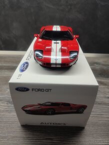 Ford GT 1:18 Autoart - 3