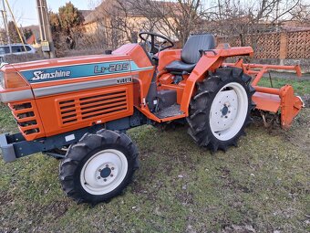 Malotraktor KUBOTA  L1-205 - 3