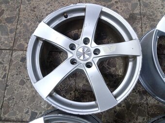 Alu disky Dezent 8x18, 5x114,3 - 3