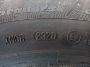 195/60 R15 - 3