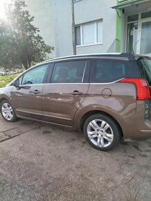 Predám Peugeot 5008 1,6 eHDi, 2014 - 3