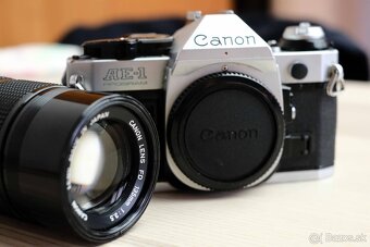 Canon AE-1 Program a dva objektívy - 3