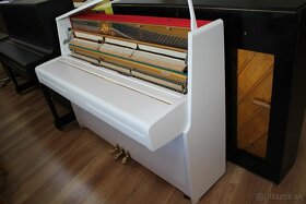 Klavír Yamaha biela mat - 3