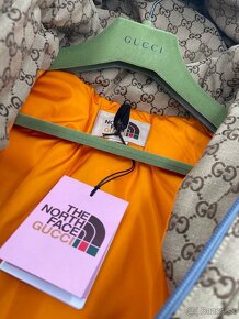 Predám luxusnú zimnú bundu The North FACE Gucci Oversize - 3