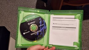 Xbox One hra Fifa 22 - 3