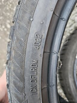 Zimné 225/40 R18 - 3