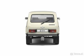 LADA NIVA – CREAM WHITE – 1980, mierka 1:18, Solido - 3