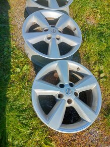 4ks alu disky orig. Nissan 5x114,3 r17 - 3