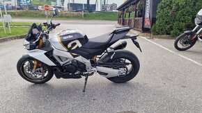 Aprilia Tuono V4 Factory - 3