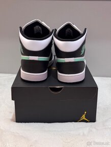 Air Jordan 1 mid / green glow 44 - 3