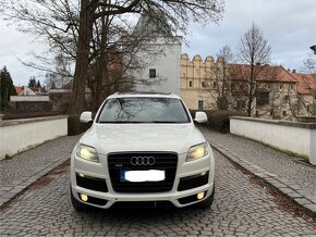 Audi Q7 3.0TDI 3x S-LINE QUATTRO 7 místné - 3